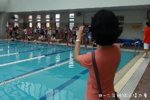 四~六年級游泳接力賽
