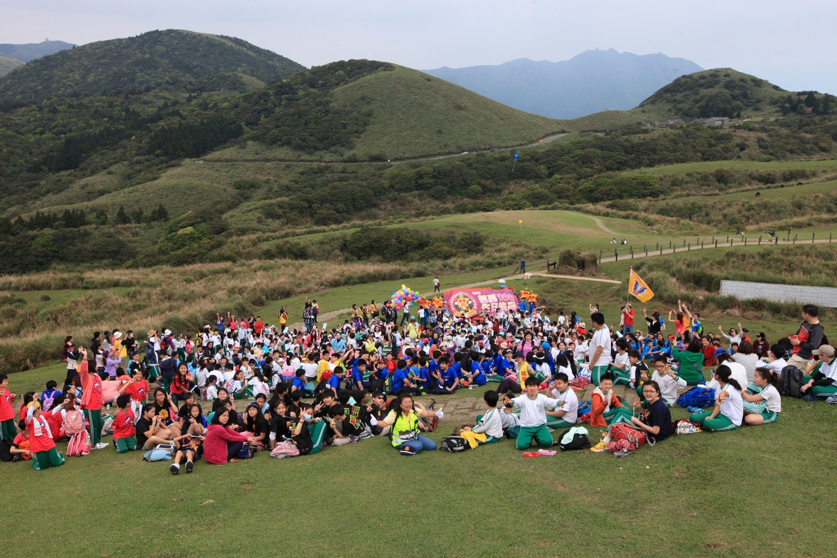 百年校慶全校登山-2