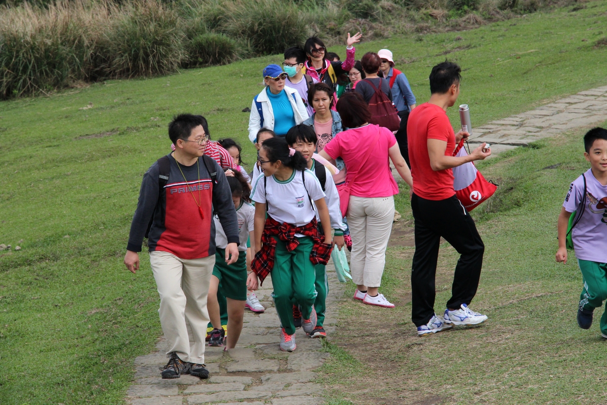 百年校慶全校登山-2