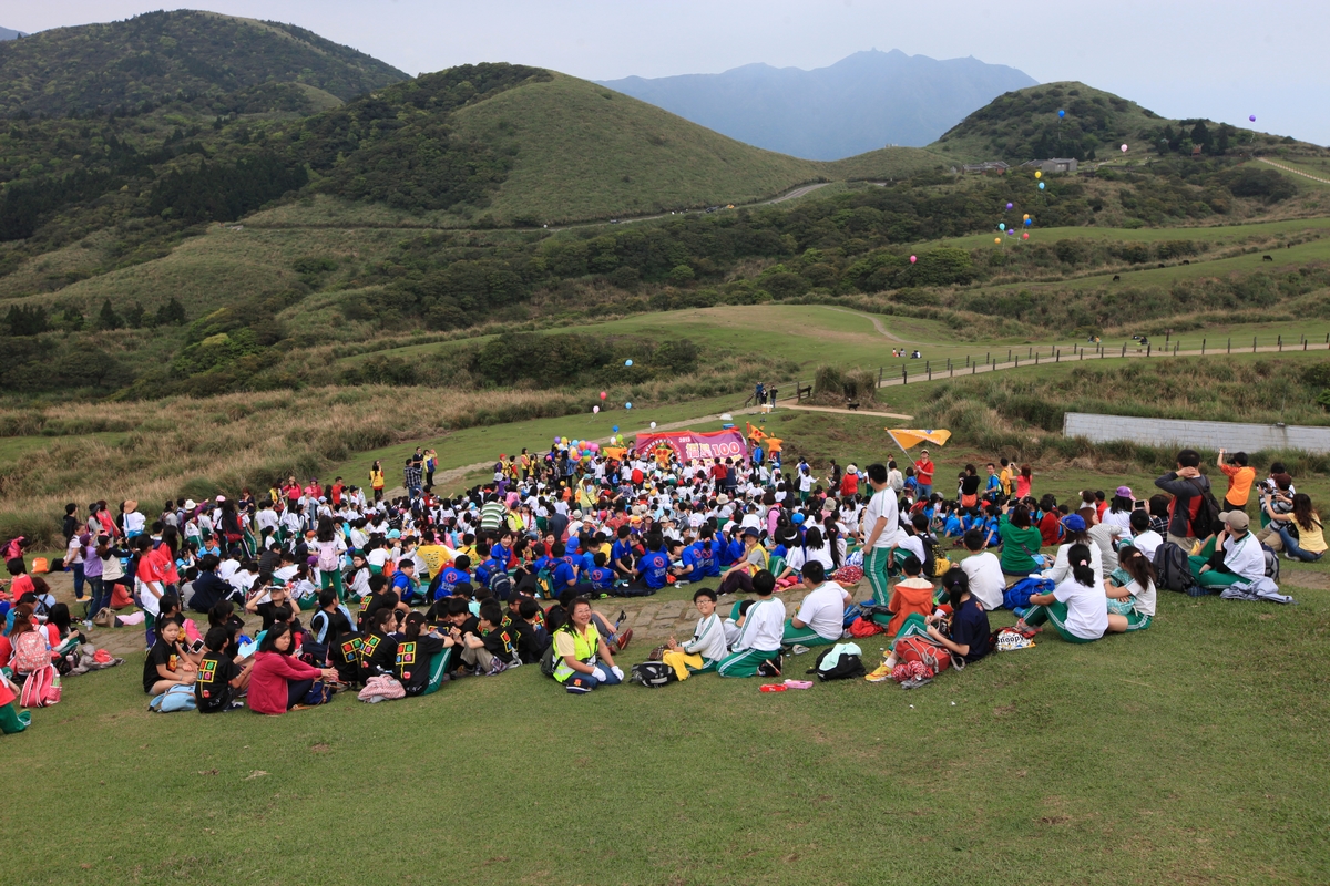 百年校慶全校登山-2