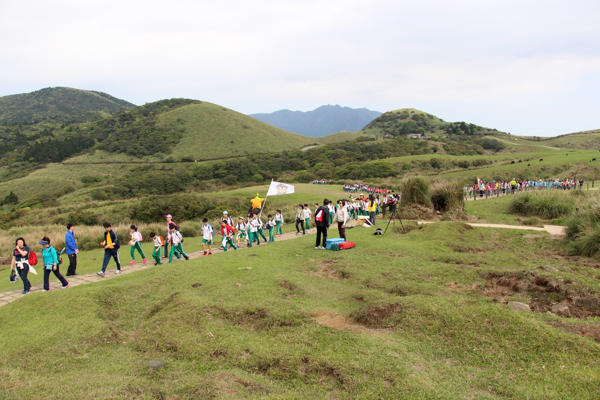 百年校慶全校登山-3